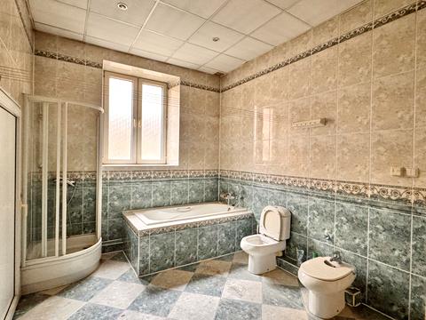 квартира за адресою Гетьмана Петра Дорошенка вул. (), 50