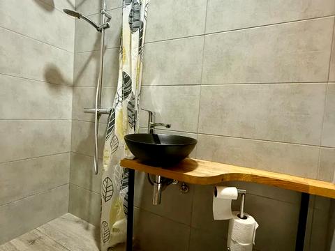 будинок за адресою Олександра Щербакова вул. (Вакуленчука), 25/2