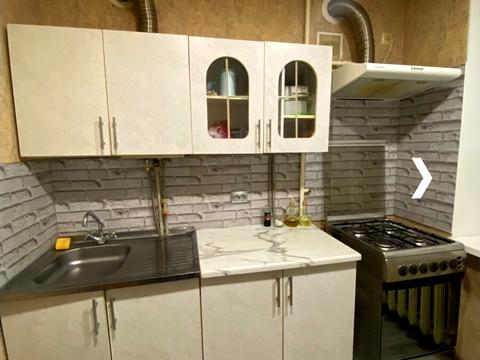 квартира за адресою Тролейбусна вул., 10