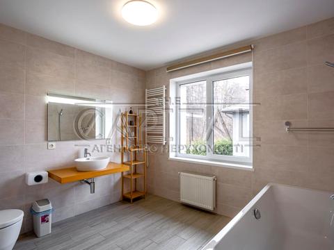 будинок за адресою 12-та лінія вул.