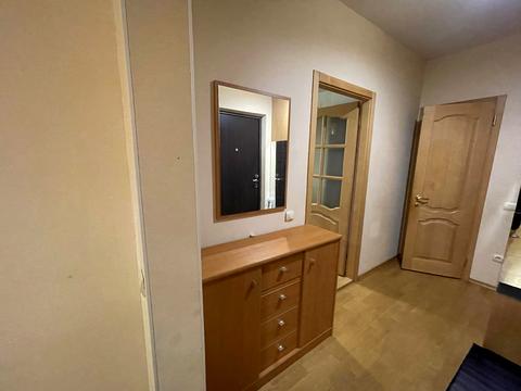 квартира за адресою Милославська вул., 4