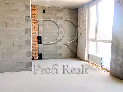 квартира за адресою Салютна вул., 2-Б