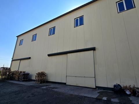 комерційна за адресою Трудова вул., 5/7