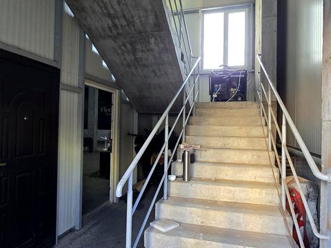 комерційна за адресою Трудова вул., 5/7