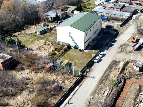 комерційна за адресою Трудова вул., 5/7