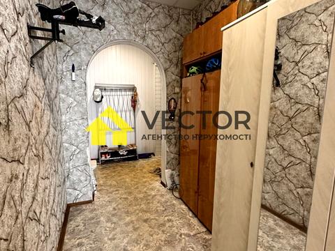 квартира за адресою Івана Нечуя-Левицького вул., 3