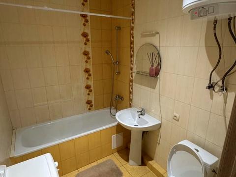 квартира за адресою Сім'ї Стешенків вул. (Тимофія Строкача), 9