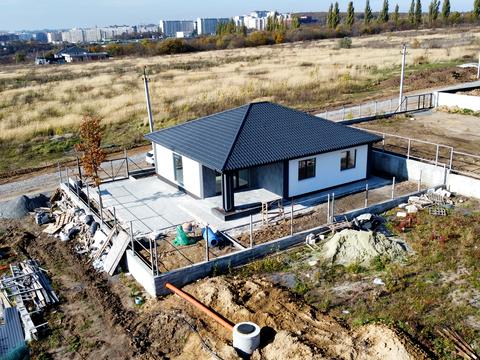 дом по адресу  ул.