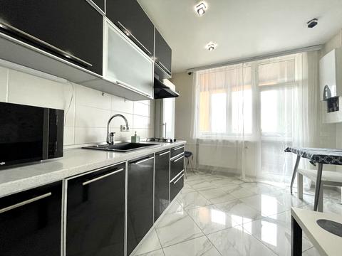 квартира за адресою майдан Героїв Небесної Сотні пл. (Руднєва майдан), 14/1