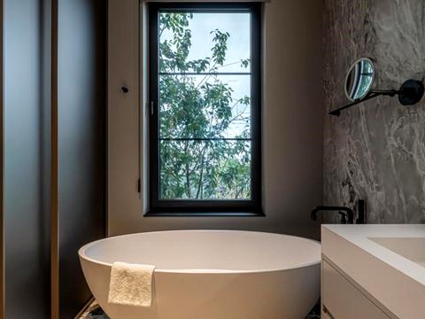 дом по адресу Мира ул.