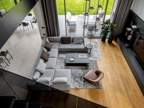 дом по адресу Мира ул.