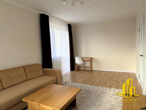 квартира за адресою Володимира Великого вул. (Артема), 22а