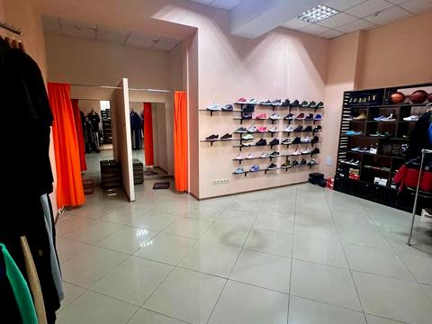 комерційна за адресою Дніпро, Січеславська Набережна вул., 27