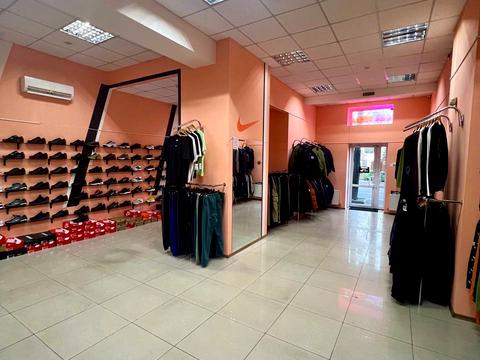 комерційна за адресою Дніпро, Січеславська Набережна вул., 27