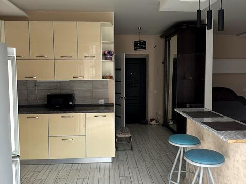 квартира за адресою Героїв Небесної Сотні просп., 18/8