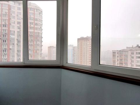 квартира за адресою Київ, Драгоманова вул., 6/1