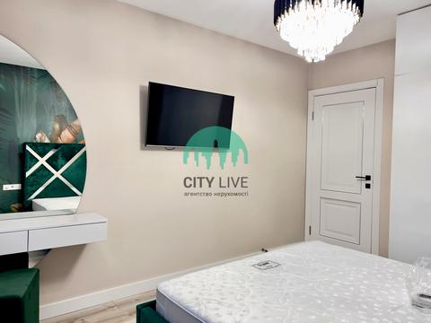 квартира за адресою Євгена Коновальця вул., 37-А