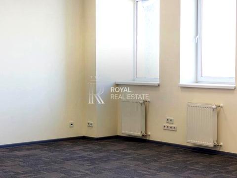 коммерческая по адресу вул. Пимоненка Миколи, 13