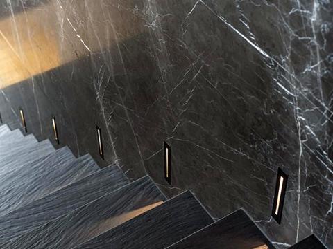 дом по адресу Мира ул.