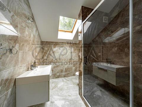 будинок за адресою с. Гатне, Яблунева вул.