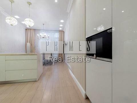 квартира за адресою Андрія Верхогляда вул. (Михайла Драгомирова), 18-А