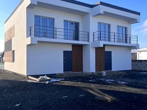 будинок за адресою вул Прилісна