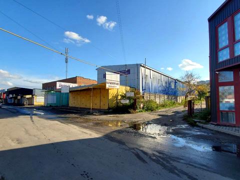 комерційна за адресою Геологів вул., 6