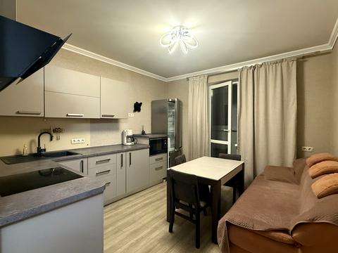 квартира за адресою Київ, Андрія Аболмасова вул. (Панельна), 7