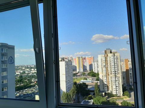 квартира за адресою Київ, Андрія Аболмасова вул. (Панельна), 7