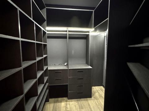 квартира за адресою Юліана Пелеша вул., 5