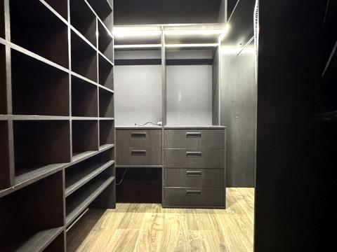 квартира за адресою Юліана Пелеша вул., 5