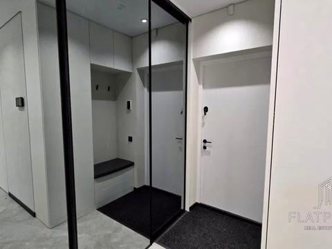 квартира за адресою Дніпровська набережна вул., 18-А