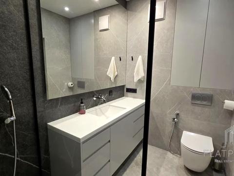 квартира за адресою Дніпровська набережна вул., 18-А