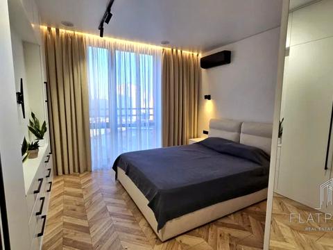 квартира за адресою Дніпровська набережна вул., 18-А