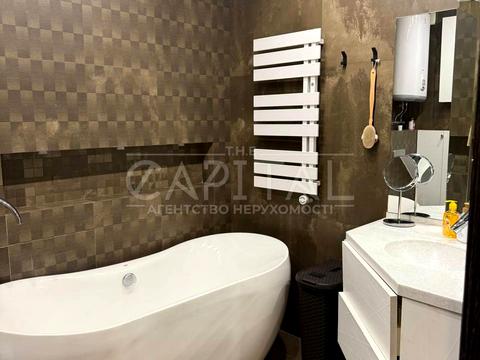 квартира по адресу Вышгородская ул., 45