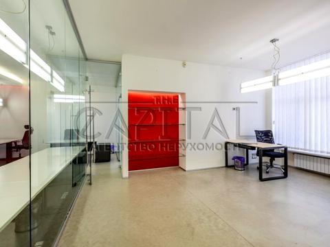 комерційна за адресою Саксаганського вул., 80