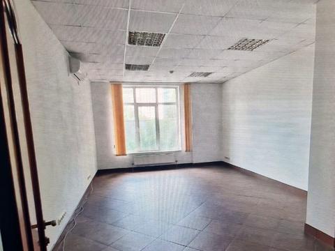 комерційна за адресою Ованеса Туманяна вул., 15-А