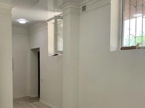 коммерческая по адресу Мира просп. (Леніна), 1