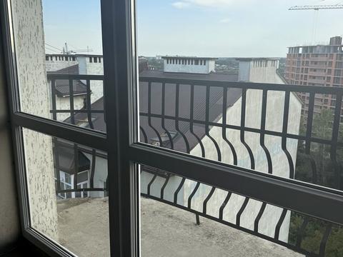 комерційна за адресою Незалежності вул., 143