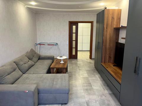 квартира за адресою Верховинна вул., 35