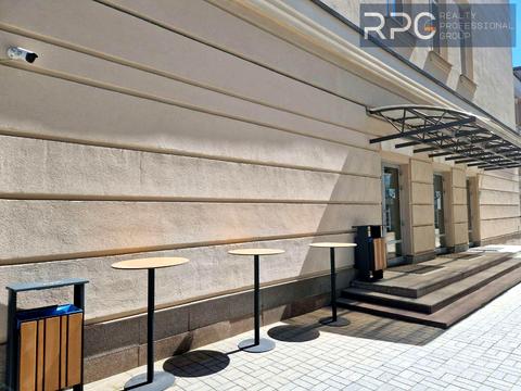 комерційна за адресою Миколи Грінченка вул., 4б