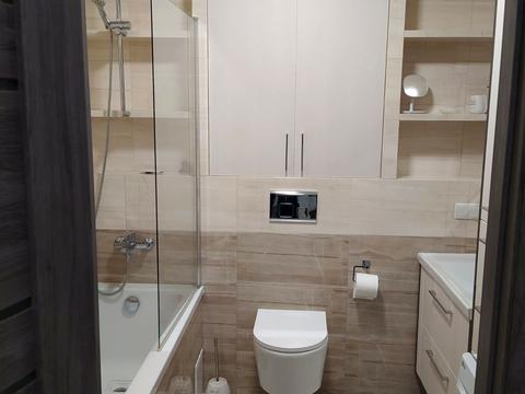 квартира за адресою Олександра Олеся вул., 8/17