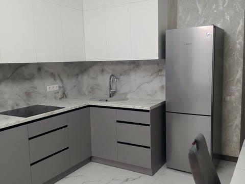 квартира за адресою Олександра Олеся вул., 8/17