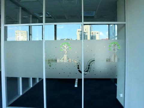 комерційна за адресою Спортивна пл., 1-А