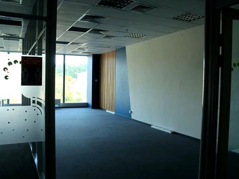 комерційна за адресою Спортивна пл., 1-А