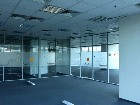 комерційна за адресою Спортивна пл., 1-А