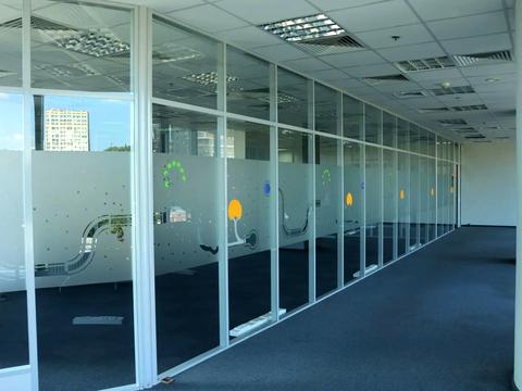 комерційна за адресою Спортивна пл., 1-А