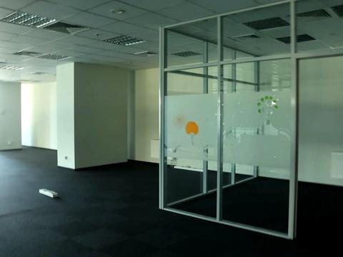 комерційна за адресою Спортивна пл., 1-А