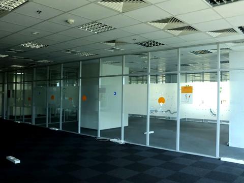 комерційна за адресою Спортивна пл., 1-А