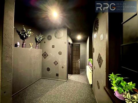 комерційна за адресою Антоновича вул. (Горького), 50